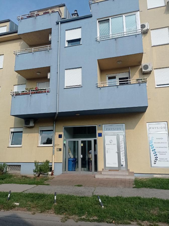 Donata Apartman Eszék Kültér fotó